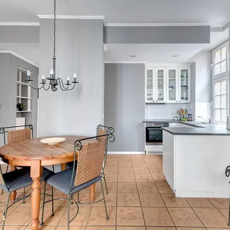 Διαμέρισμα Mariacka Old Town *